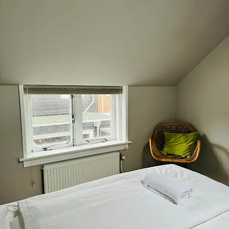 Hello Katwijk - Zomerhuis Paul Kruegerstraat 3 * Katwijk aan Zee